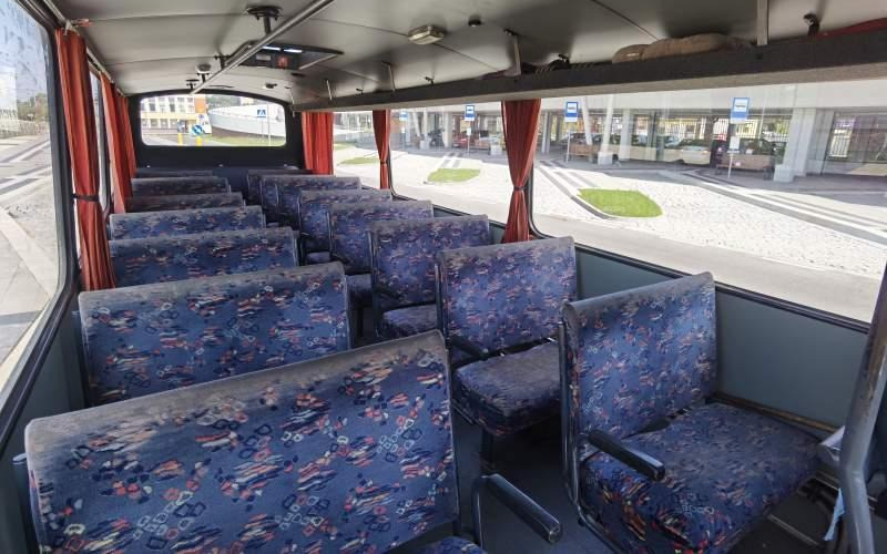 Prímestský autobus Mercedes-Benz Vario 814D 38+14: obrázok 12