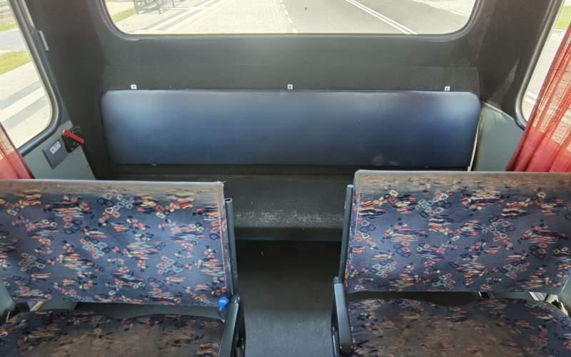 Prímestský autobus Mercedes-Benz Vario 814D 38+14: obrázok 7