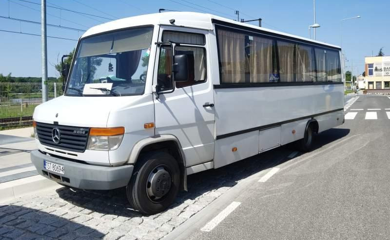 Mercedes-Benz Vario 814D 38+15 - Prímestský autobus: obrázok 1 Mercedes-Benz Vario 814D 38+15 - Prímestský autobus: obrázok 1