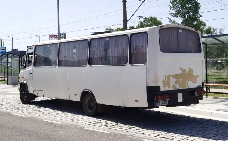 Mercedes-Benz Vario 814D 39+12 - Prímestský autobus: obrázok 2 Mercedes-Benz Vario 814D 39+12 - Prímestský autobus: obrázok 2