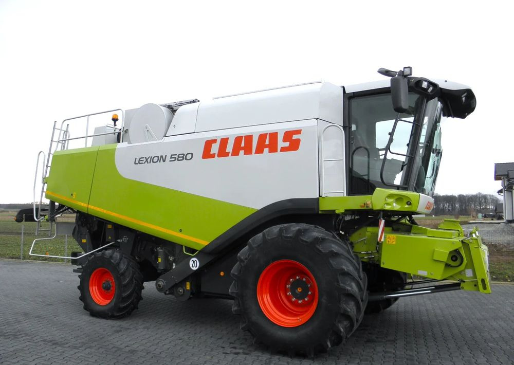 Claas Lexion 580 heder V900, Najbogatsza Wersja, Nie Malowany, Stan Bardzo Dobry - Obilný kombajn: obrázok 2 Claas Lexion 580 heder V900, Najbogatsza Wersja, Nie Malowany, Stan Bardzo Dobry - Obilný kombajn: obrázok 2
