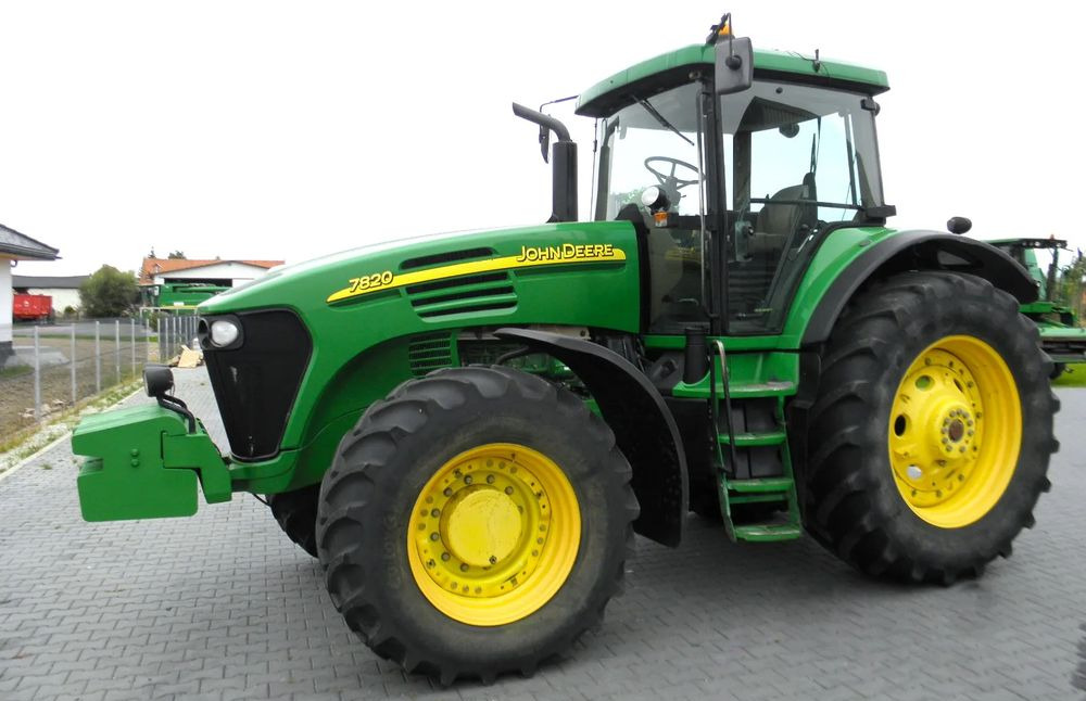 John Deere 7820 2006 Rok, POWERQUAD Skrzynia, TLS, Nie Malowany, Stan Idealny - Traktor: obrázok 5 John Deere 7820 2006 Rok, POWERQUAD Skrzynia, TLS, Nie Malowany, Stan Idealny - Traktor: obrázok 5