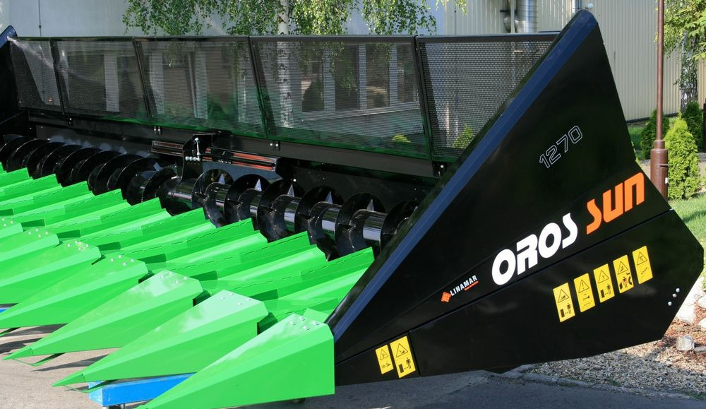 Oros SUN 1276 12 rzędowy, Nowe przystawki do Zbioru Słonecznika - Slnečnicový adaptér: obrázok 4 Oros SUN 1276 12 rzędowy, Nowe przystawki do Zbioru Słonecznika - Slnečnicový adaptér: obrázok 4
