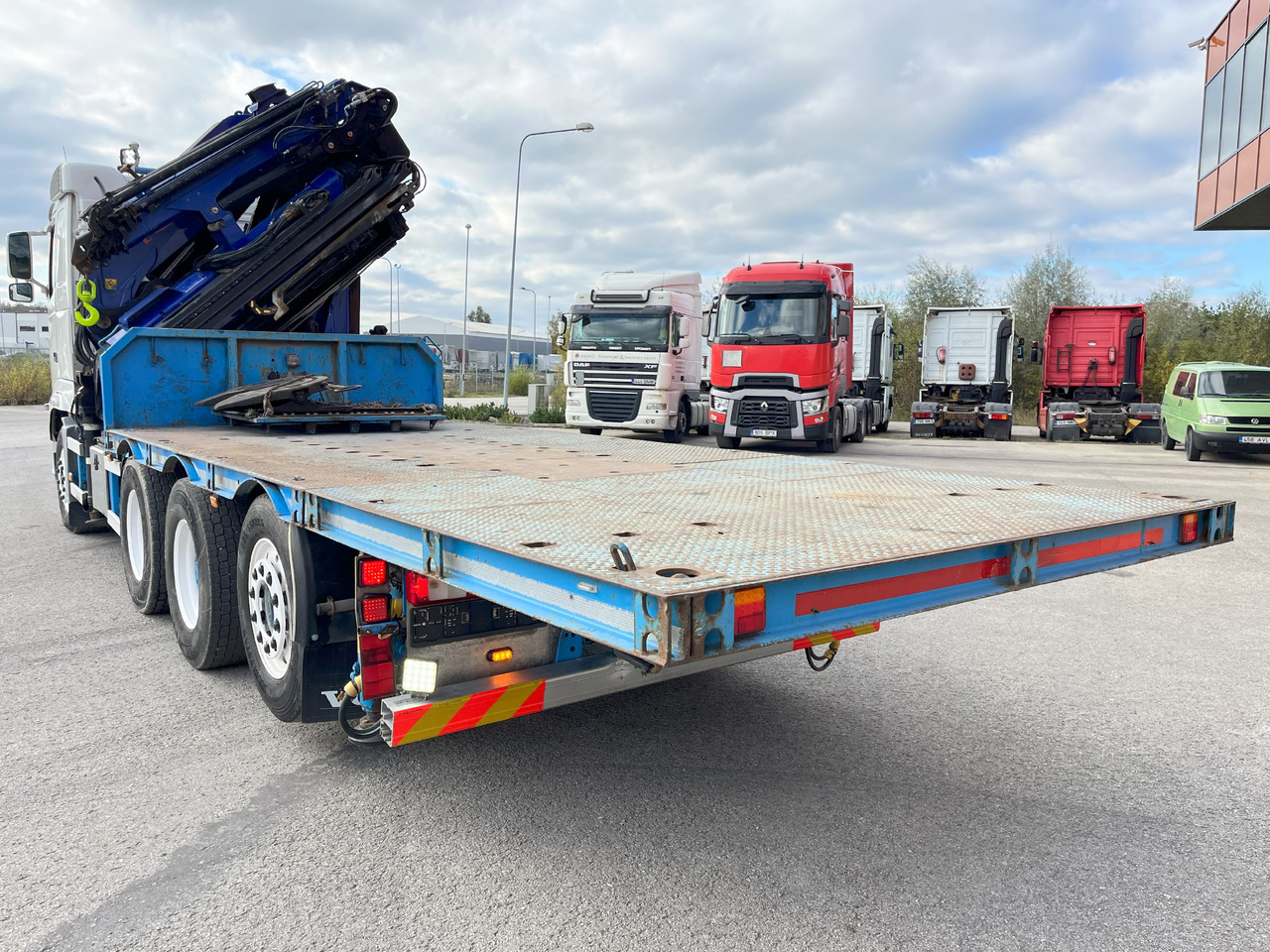 VOLVO FH 8x4 + Crane 48tm year 2006 + Jib + platform + tractor - Auto s hydraulickou rukou: obrázok 5 VOLVO FH 8x4 + Crane 48tm year 2006 + Jib + platform + tractor - Auto s hydraulickou rukou: obrázok 5