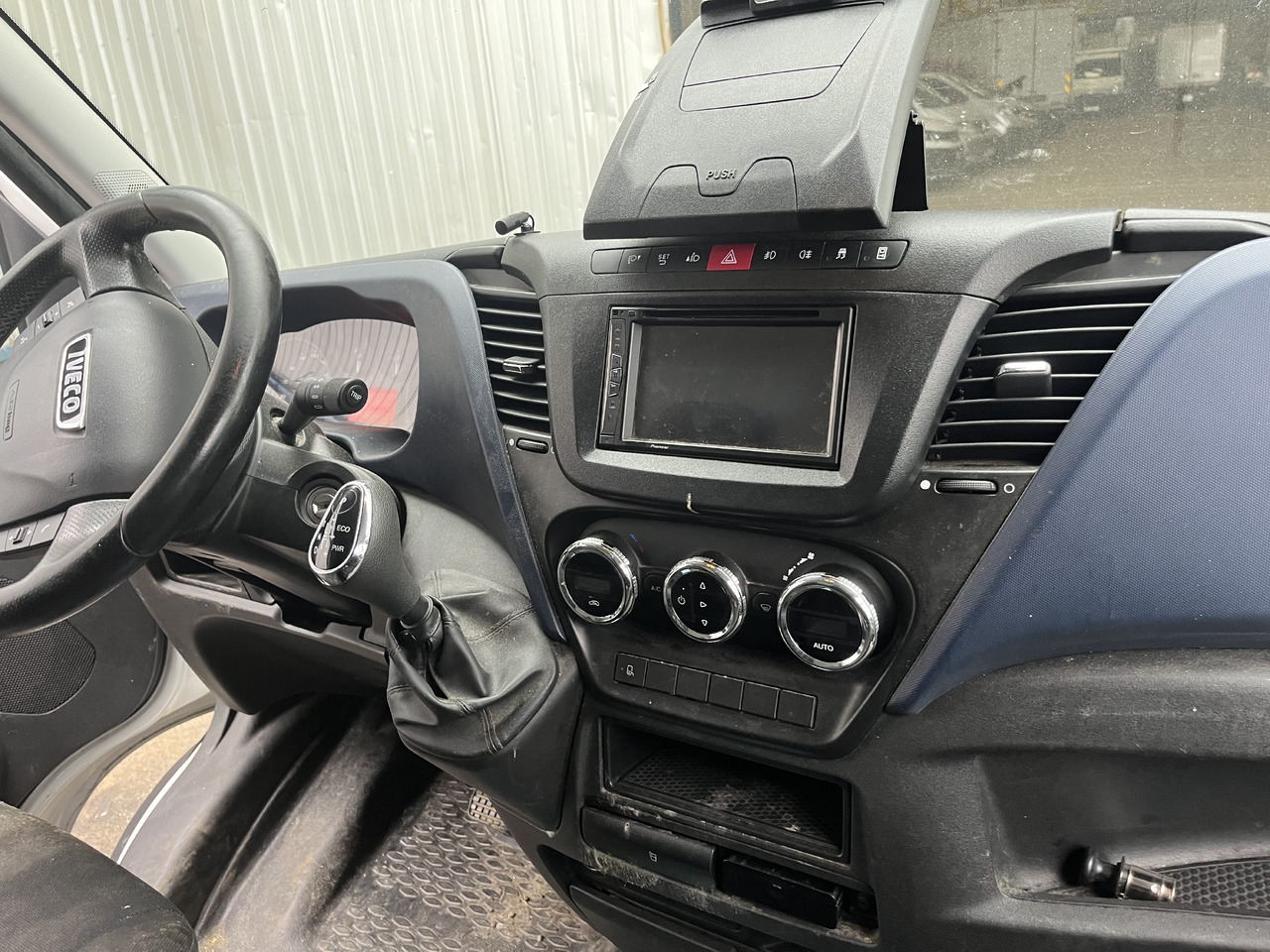 Furgon Iveco 35-180 35s18 11M3: obrázok 6