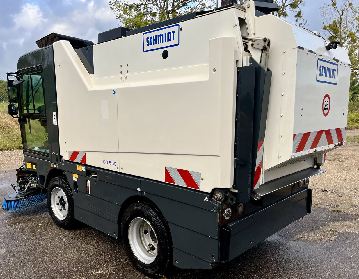 SCHMIDT Cs556 cs500 compact 400 - Zametacie vozidlo: obrázok 3 SCHMIDT Cs556 cs500 compact 400 - Zametacie vozidlo: obrázok 3