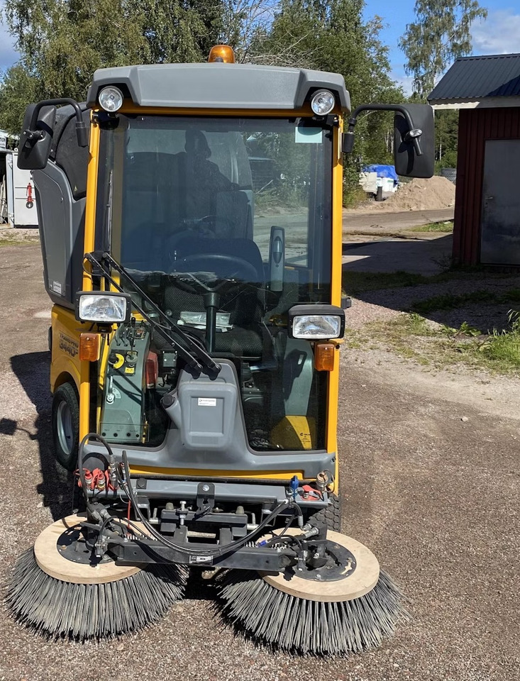 Belos Transpro 3440 - Zametacie vozidlo: obrázok 3 Belos Transpro 3440 - Zametacie vozidlo: obrázok 3