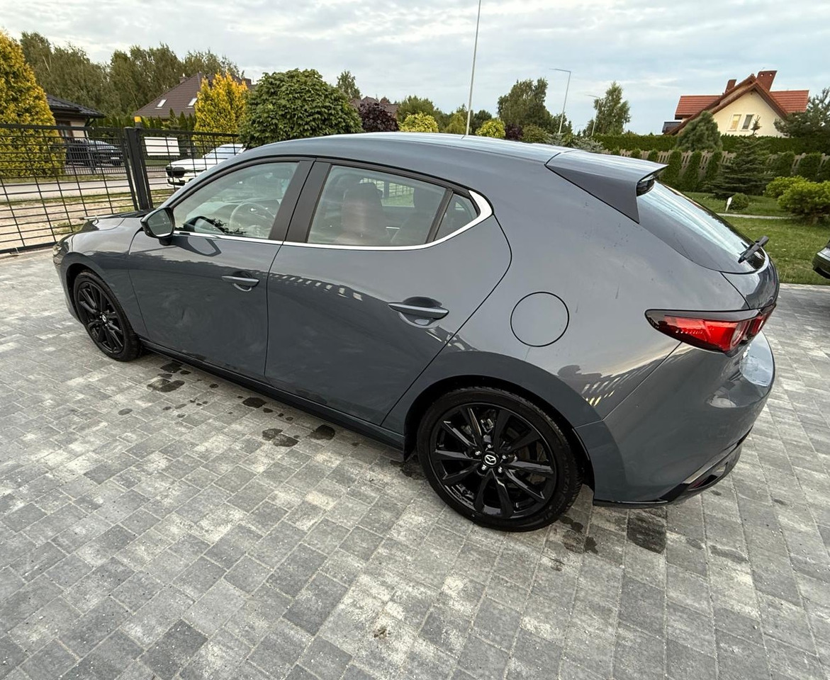 MAZDA 3 - Automobil: obrázok 4 MAZDA 3 - Automobil: obrázok 4