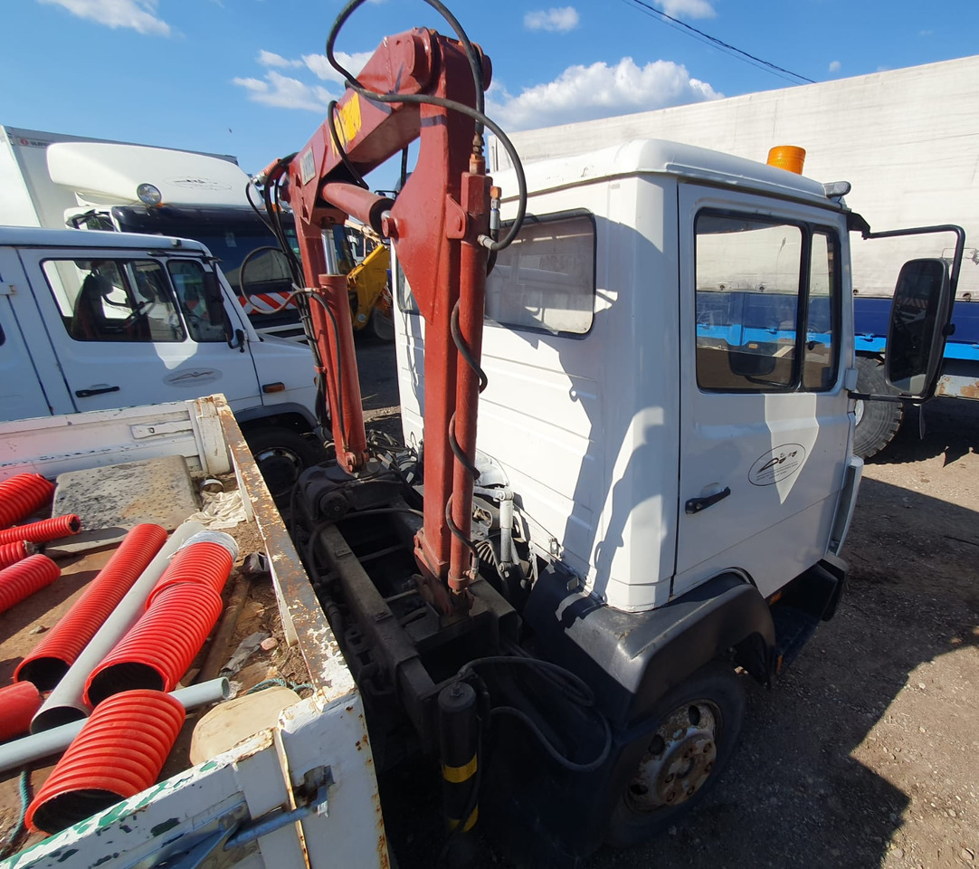 MERCEDES-BENZ Vario 814 - Auto s hydraulickou rukou: obrázok 4 MERCEDES-BENZ Vario 814 - Auto s hydraulickou rukou: obrázok 4