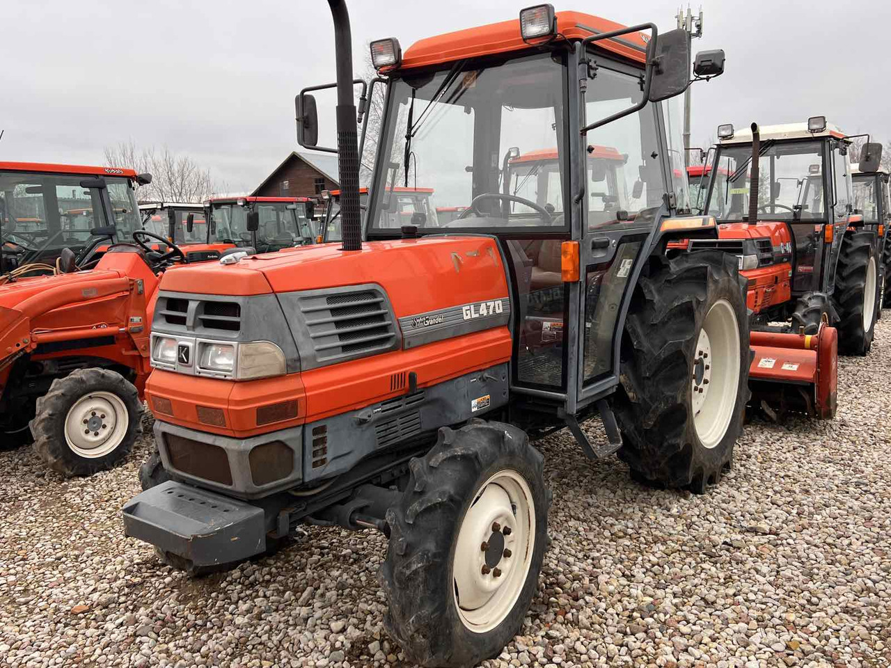 Kubota GL470 - Traktor: obrázok 1 Kubota GL470 - Traktor: obrázok 1