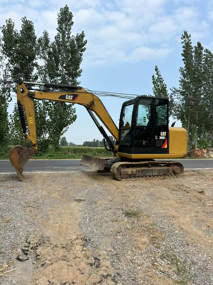 CATERPILLAR 306E2 - Pásové rýpadlo: obrázok 1 CATERPILLAR 306E2 - Pásové rýpadlo: obrázok 1