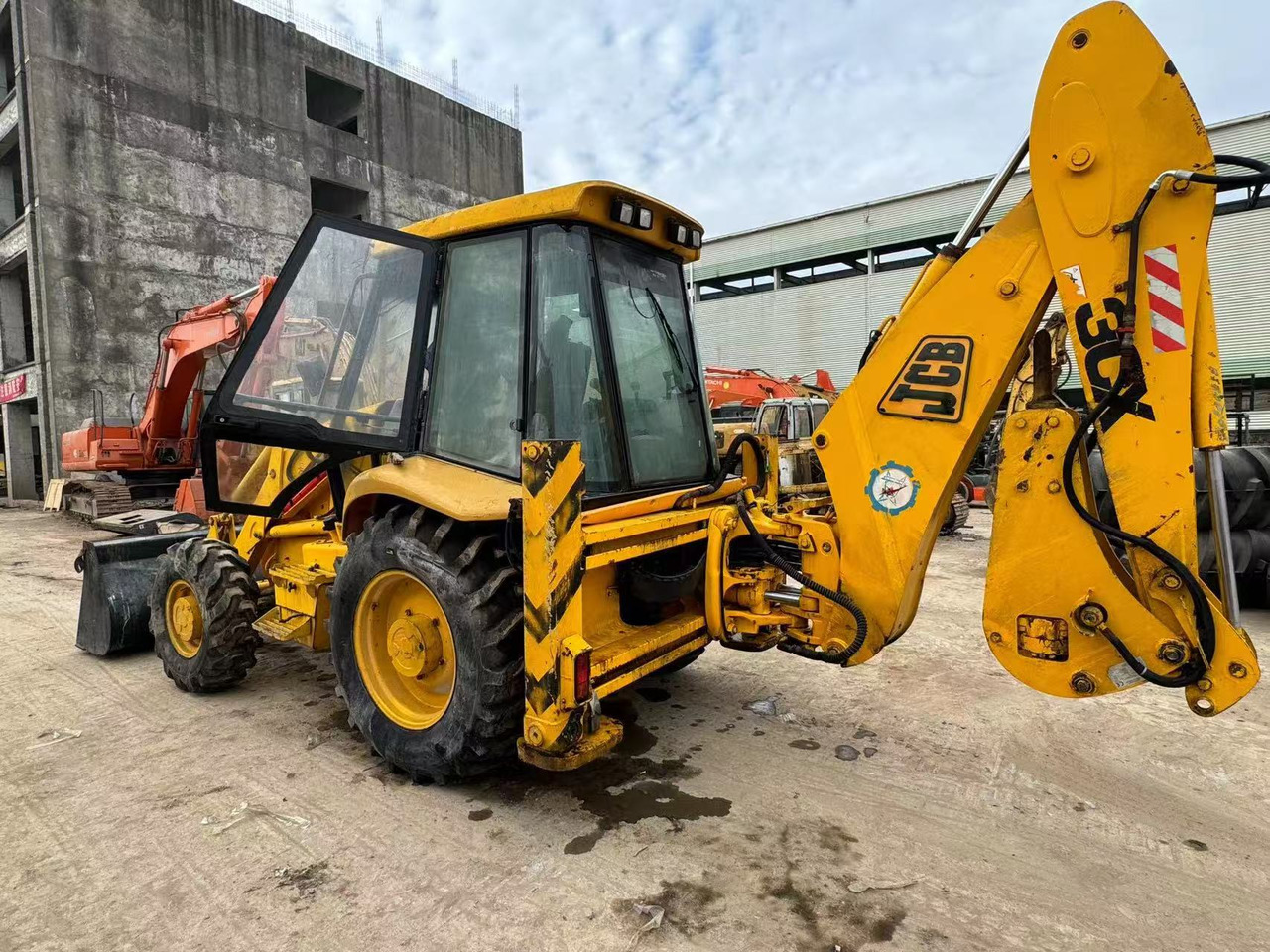 JCB 3CX - Rýpadlo-nakladač: obrázok 2 JCB 3CX - Rýpadlo-nakladač: obrázok 2