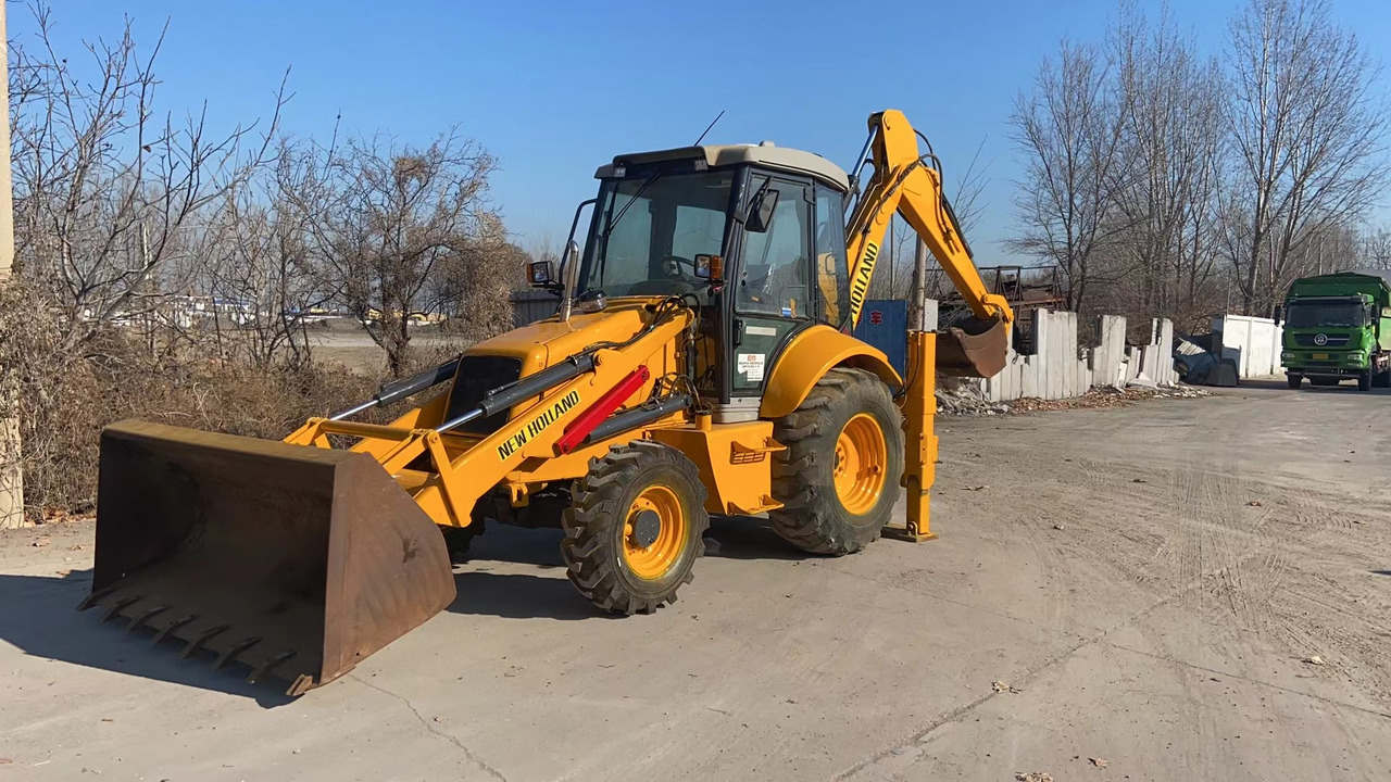 NEW HOLLAND LB95 - Rýpadlo-nakladač: obrázok 1 NEW HOLLAND LB95 - Rýpadlo-nakladač: obrázok 1