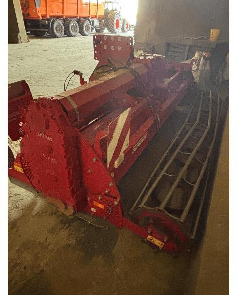 GRIMME GR300 - Stroj na zemiaky: obrázok 2 GRIMME GR300 - Stroj na zemiaky: obrázok 2