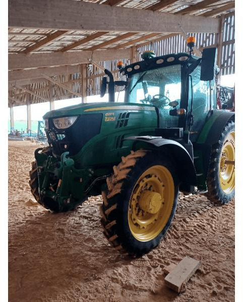 JOHN DEERE 6155R - Traktor: obrázok 1 JOHN DEERE 6155R - Traktor: obrázok 1