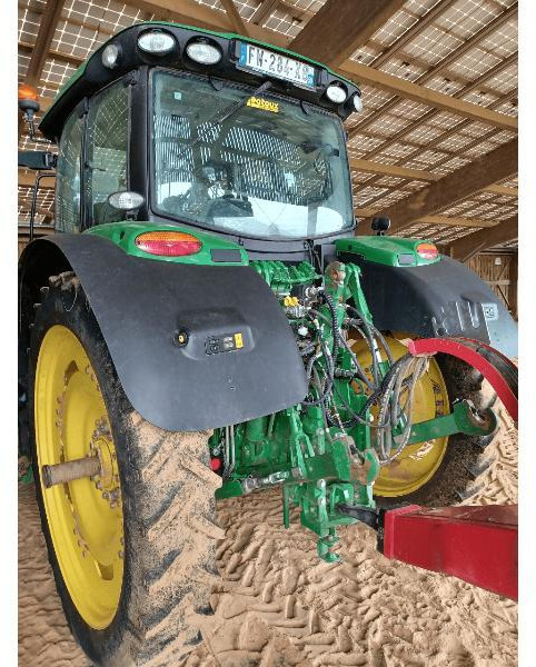 JOHN DEERE 6155R - Traktor: obrázok 4 JOHN DEERE 6155R - Traktor: obrázok 4