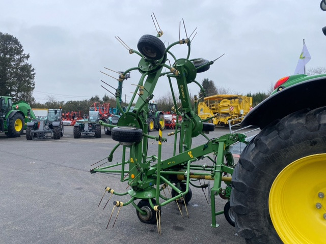 KRONE KW6.72 - Obracač sena: obrázok 5 KRONE KW6.72 - Obracač sena: obrázok 5