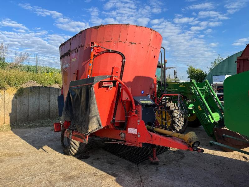 KUHN 1070 - Kŕmny voz: obrázok 1 KUHN 1070 - Kŕmny voz: obrázok 1