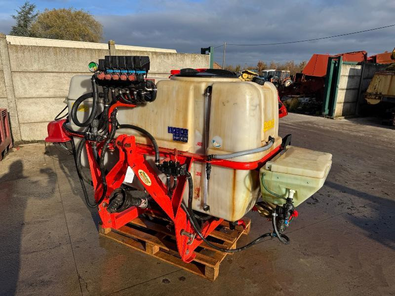 KUHN OPTIS P600 - Postrekovač za traktor: obrázok 1 KUHN OPTIS P600 - Postrekovač za traktor: obrázok 1