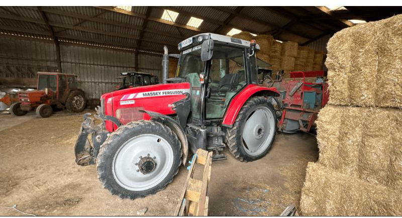 MASSEY-FERGUSON 5460 - Traktor: obrázok 4 MASSEY-FERGUSON 5460 - Traktor: obrázok 4