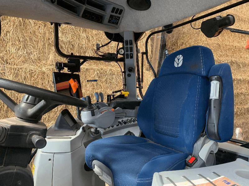 NEW-HOLLAND T7.215S - Traktor: obrázok 5 NEW-HOLLAND T7.215S - Traktor: obrázok 5
