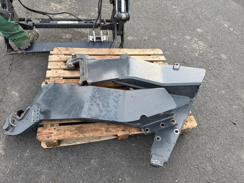 STOLL FZ60.1 - Predný nakladač na traktor: obrázok 4 STOLL FZ60.1 - Predný nakladač na traktor: obrázok 4