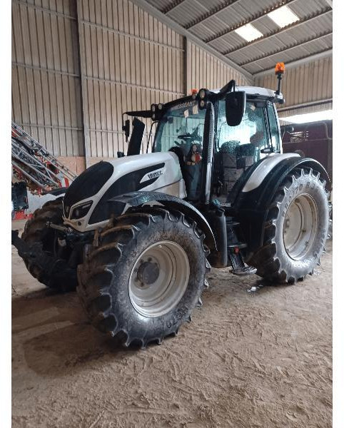 VALTRA N174 DIRECT - Traktor: obrázok 1 VALTRA N174 DIRECT - Traktor: obrázok 1