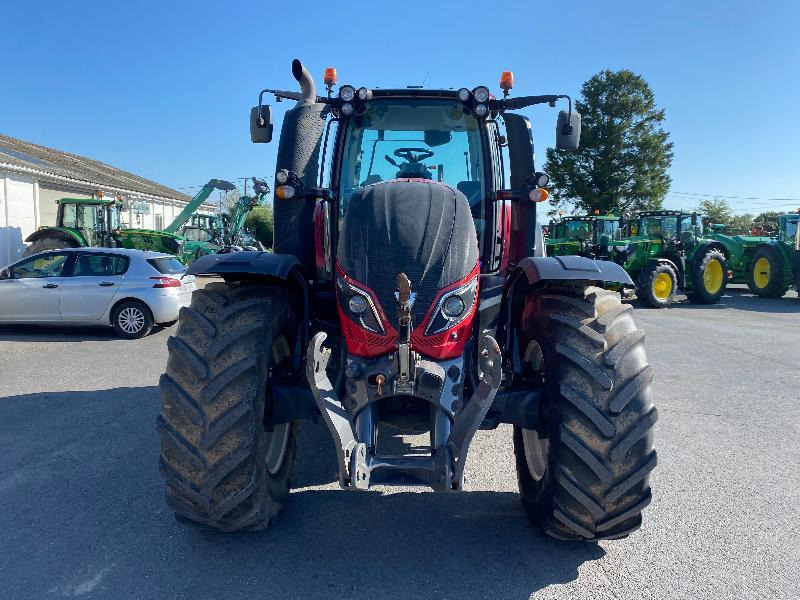VALTRA T194 VERSU - Traktor: obrázok 4 VALTRA T194 VERSU - Traktor: obrázok 4