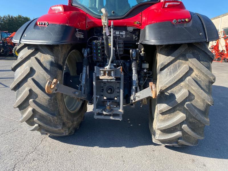 VALTRA T194 VERSU - Traktor: obrázok 2 VALTRA T194 VERSU - Traktor: obrázok 2