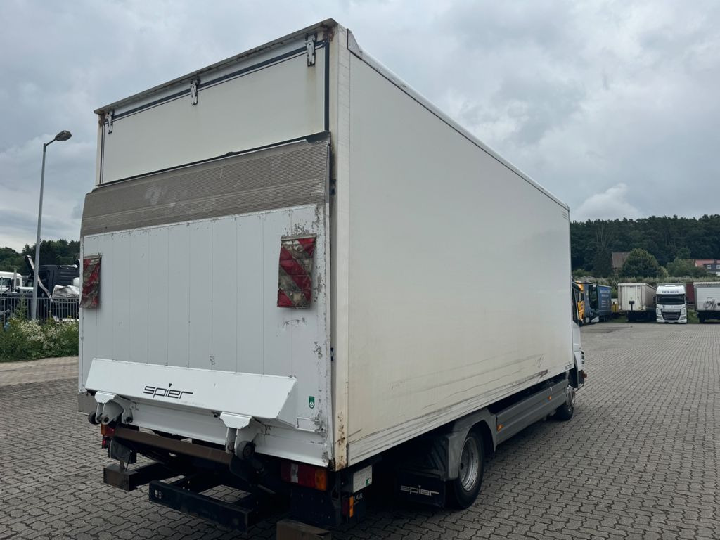 Mercedes-Benz 818 Mercedes-Benz 818 - Skříňový nákladní auto: obrázok 4 Mercedes-Benz 818 Mercedes-Benz 818 - Skříňový nákladní auto: obrázok 4