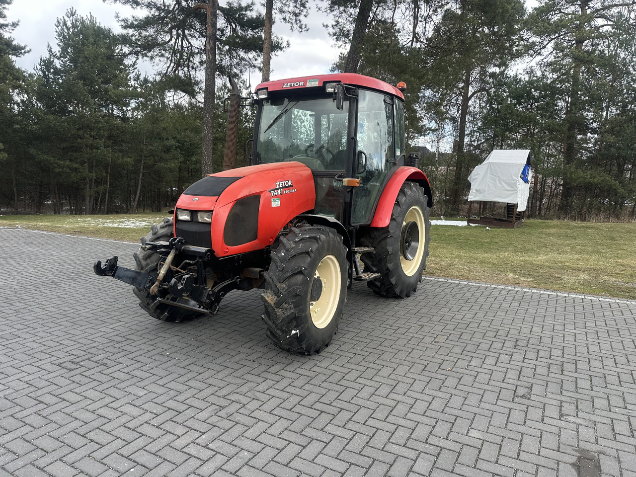 ZETOR PROXIMA 7441 - Traktor: obrázok 1 ZETOR PROXIMA 7441 - Traktor: obrázok 1