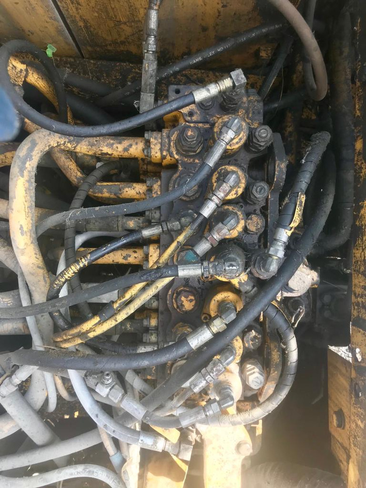 Excavator Komatsu PC 290 LC6 - Pásové rýpadlo: obrázok 2 Excavator Komatsu PC 290 LC6 - Pásové rýpadlo: obrázok 2