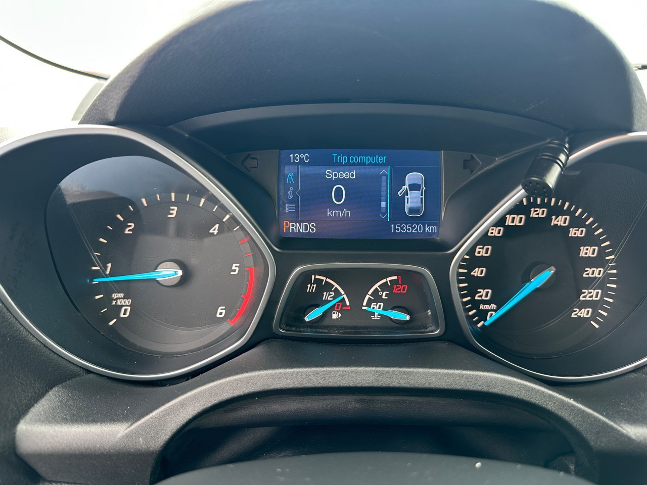 FORD KUGA TITANIUM - SUV: obrázok 2 FORD KUGA TITANIUM - SUV: obrázok 2