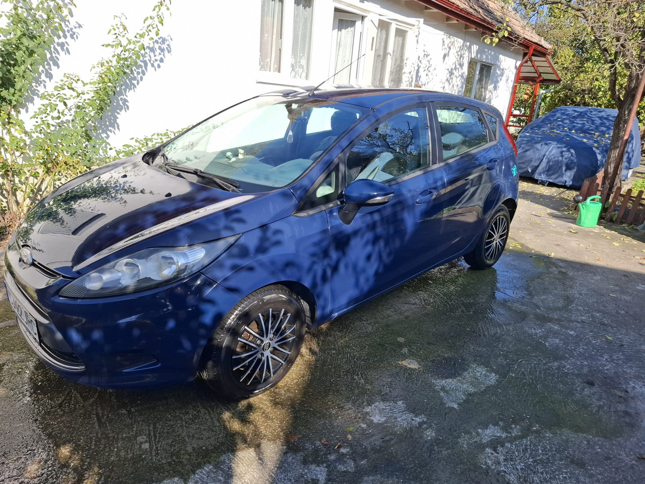 Ford Fiesta - Sedan: obrázok 2 Ford Fiesta - Sedan: obrázok 2