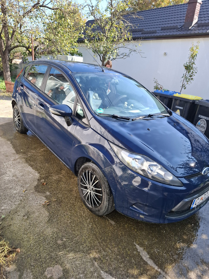 Ford Fiesta - Sedan: obrázok 1 Ford Fiesta - Sedan: obrázok 1