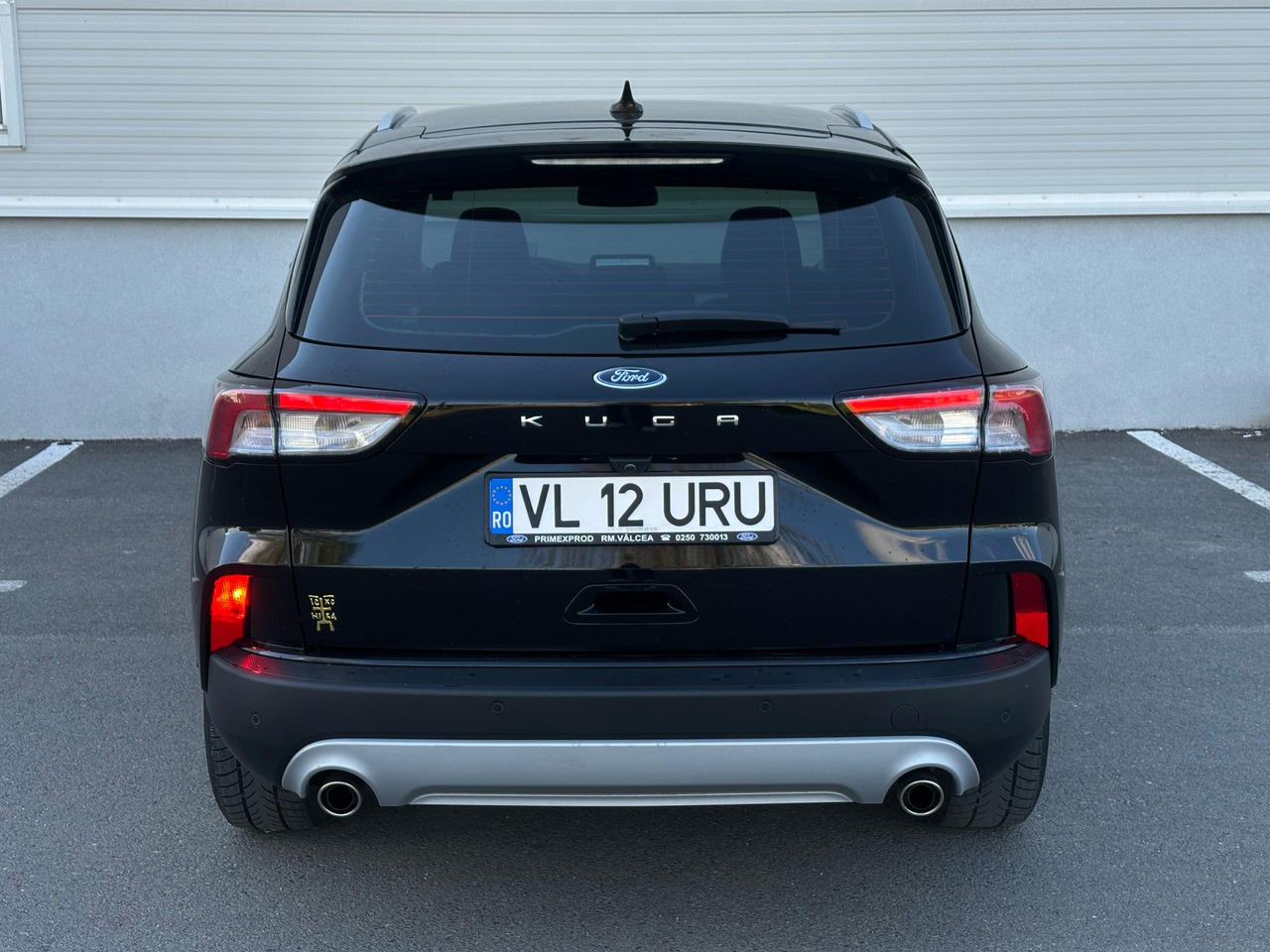 Ford Kuga - Sedan: obrázok 4 Ford Kuga - Sedan: obrázok 4