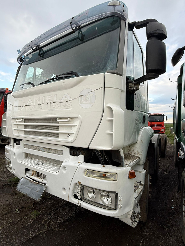 IVECO TRAKKER CHASSIS - Podvozek s kabinou: obrázok 1 IVECO TRAKKER CHASSIS - Podvozek s kabinou: obrázok 1