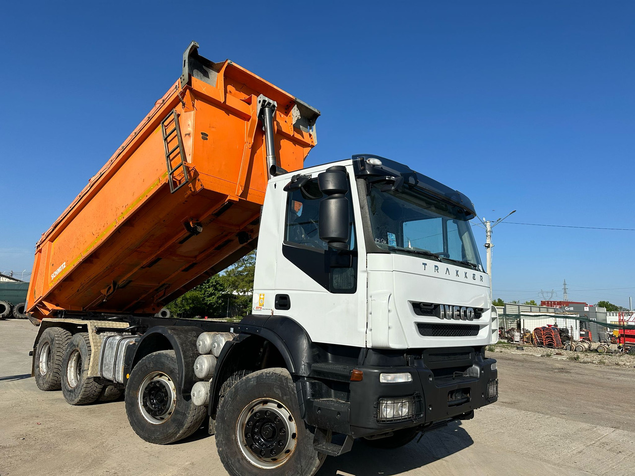 Iveco Trakker Tipper - Sklápač: obrázok 1 Iveco Trakker Tipper - Sklápač: obrázok 1