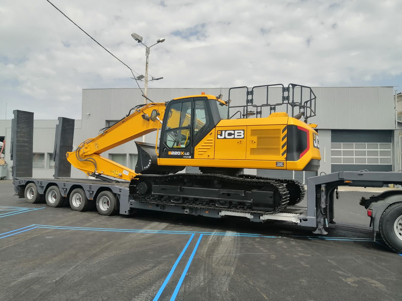 JCB 220X LC, AC, EXCAVATOR TOP !!! - Pásové rýpadlo: obrázok 1 JCB 220X LC, AC, EXCAVATOR TOP !!! - Pásové rýpadlo: obrázok 1