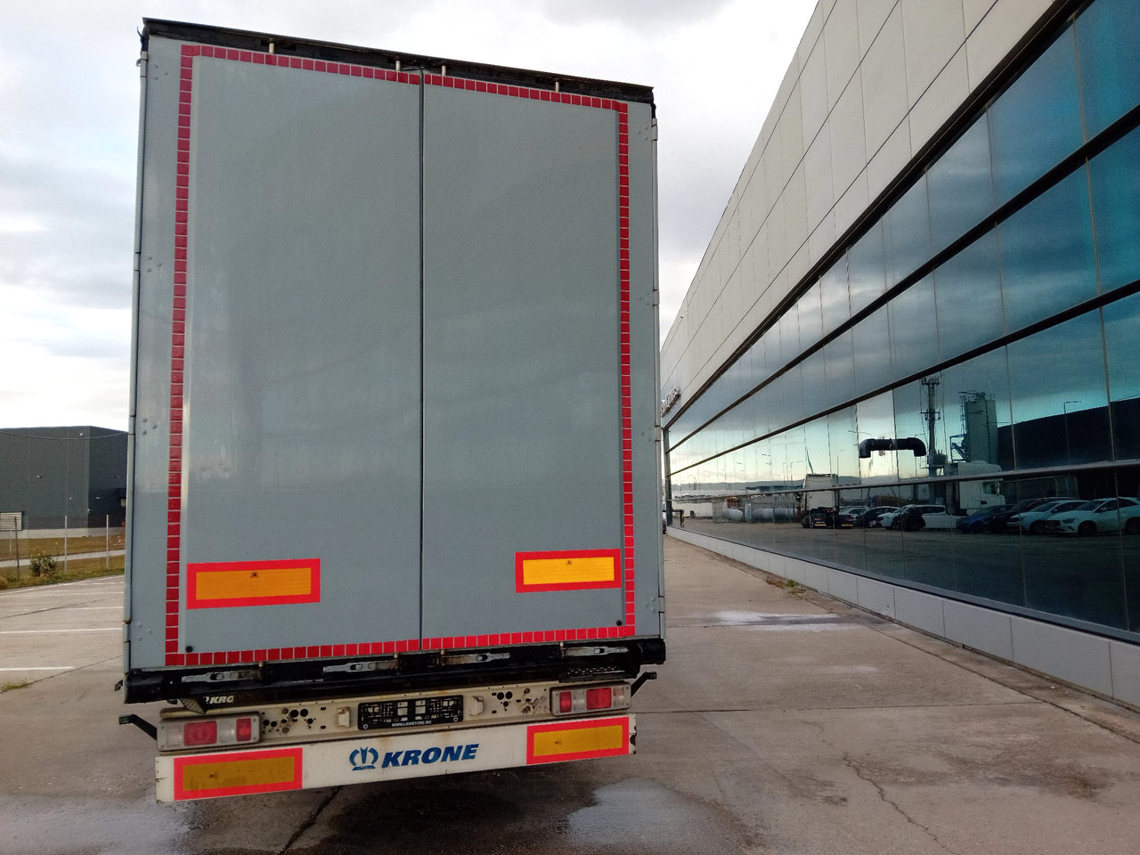 Krone Sliding Tarpaulin Semi-trailer Standard, TOP ! - Plachtový náves: obrázok 5 Krone Sliding Tarpaulin Semi-trailer Standard, TOP ! - Plachtový náves: obrázok 5