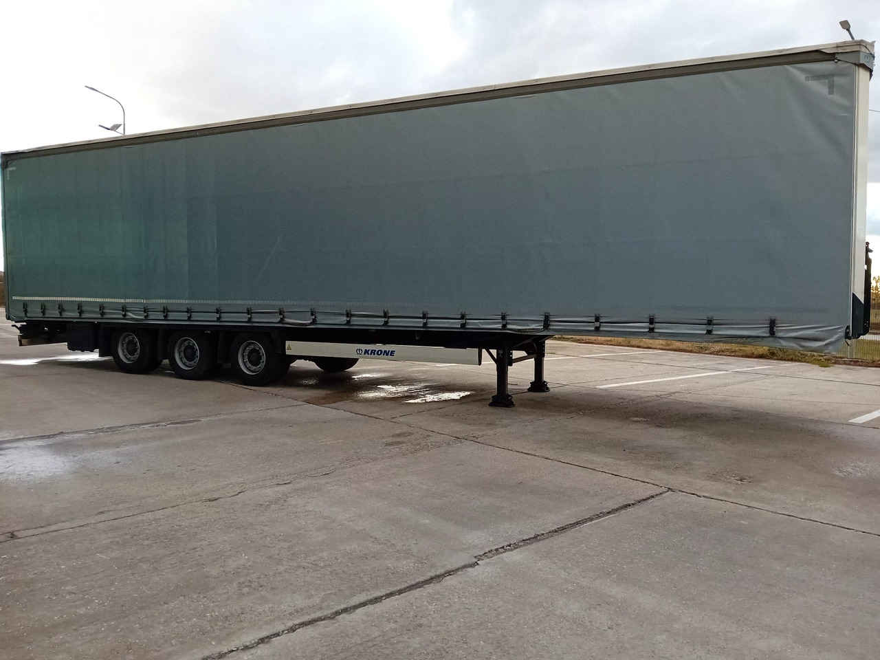 Krone Sliding Tarpaulin Semi-trailer Standard, TOP ! - Plachtový náves: obrázok 2 Krone Sliding Tarpaulin Semi-trailer Standard, TOP ! - Plachtový náves: obrázok 2