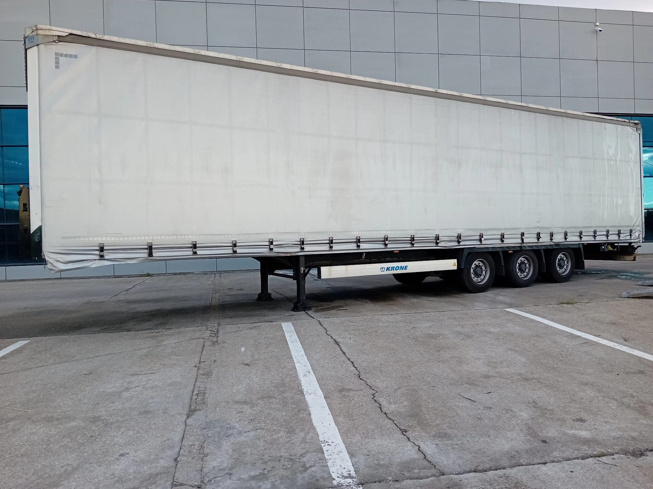 Krone Sliding Tarpaulin Semi-trailer Standard, TOP ! - Plachtový náves: obrázok 3 Krone Sliding Tarpaulin Semi-trailer Standard, TOP ! - Plachtový náves: obrázok 3
