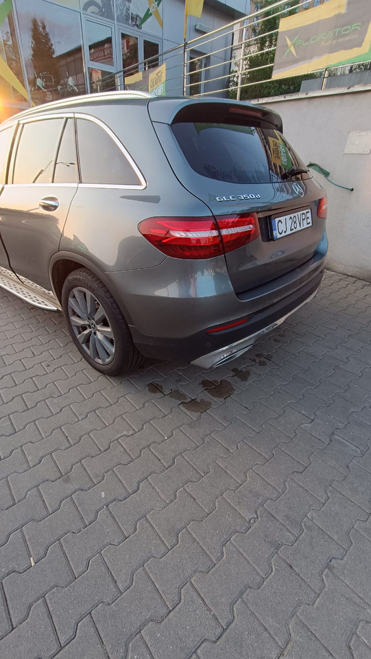 Mercedes-Benz GLC 4×4 - SUV: obrázok 3 Mercedes-Benz GLC 4×4 - SUV: obrázok 3