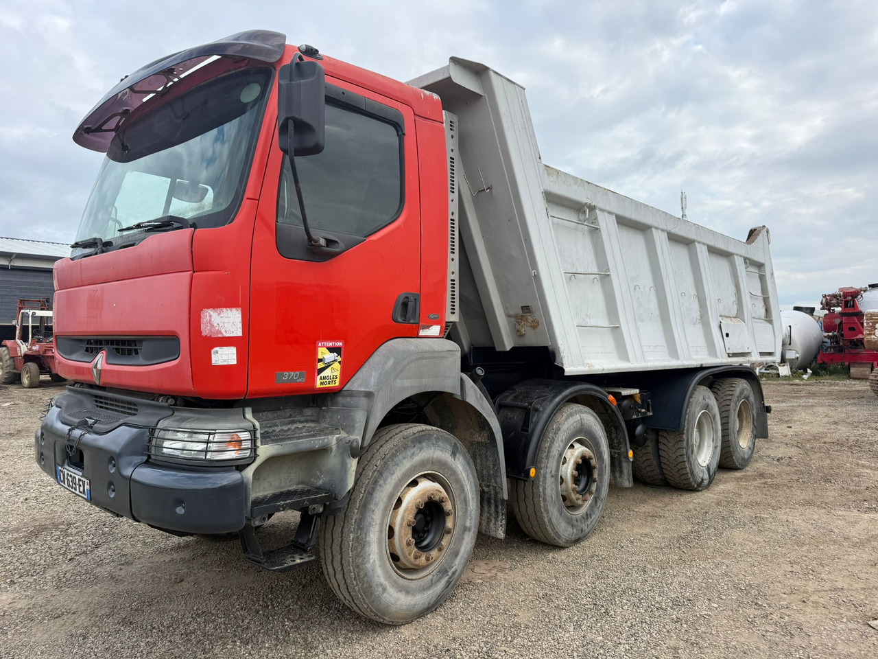 RENAULT KERAX TIPPER - Sklápač: obrázok 2 RENAULT KERAX TIPPER - Sklápač: obrázok 2