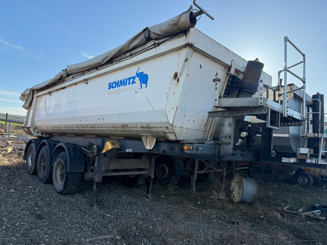 SCHMITZ-GOTHA SKI 24 Tipper Semi-trailer - Náves sklápěcí: obrázok 1 SCHMITZ-GOTHA SKI 24 Tipper Semi-trailer - Náves sklápěcí: obrázok 1