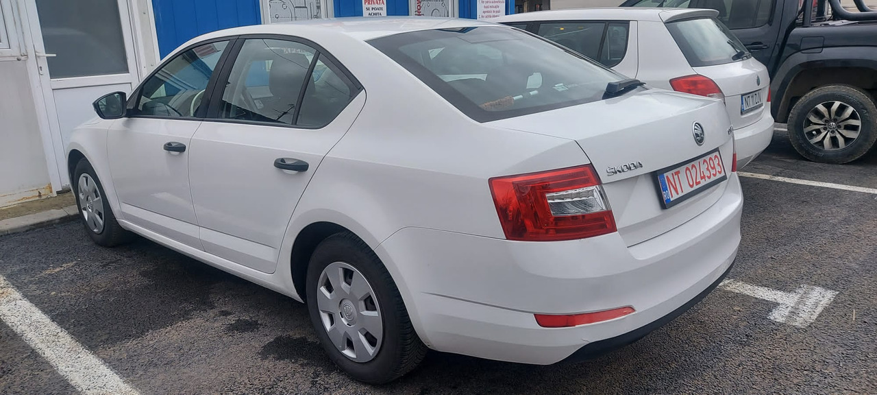SKODA OCTAVIA - Sedan: obrázok 3 SKODA OCTAVIA - Sedan: obrázok 3