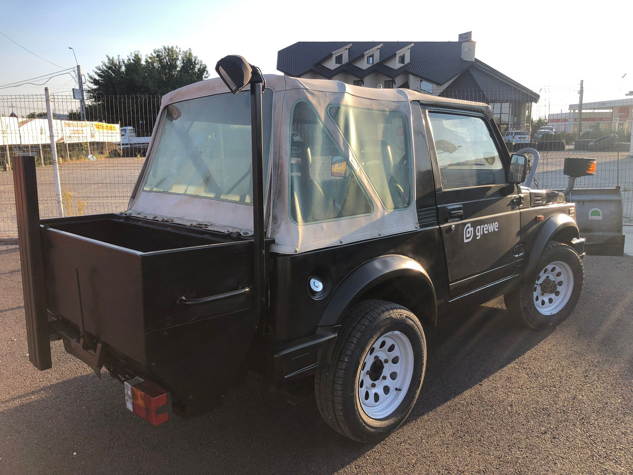 SUZUKI SAMURAI - SUV: obrázok 4 SUZUKI SAMURAI - SUV: obrázok 4