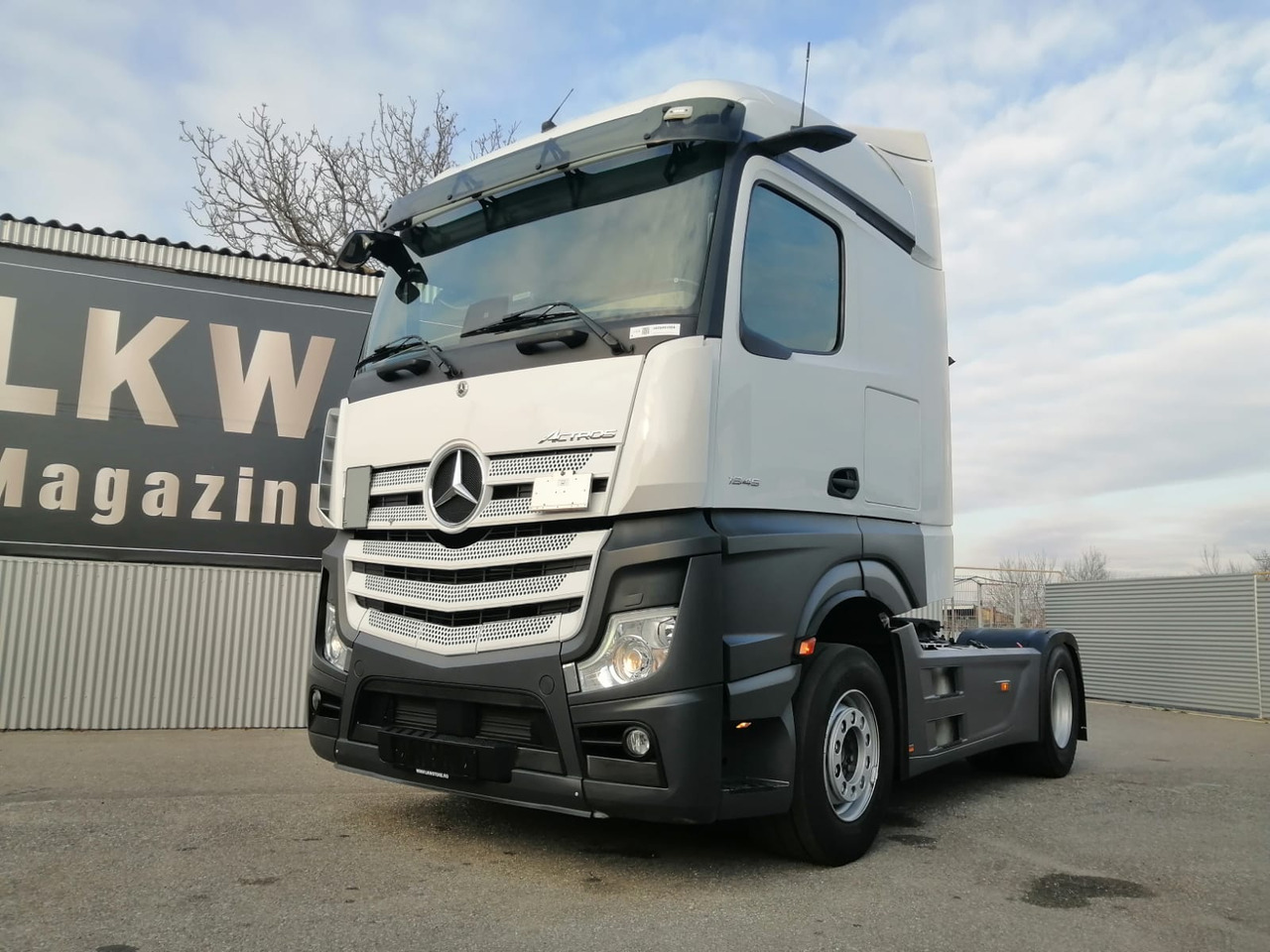 Mercedes-Benz Actros 1845 LS, BIG SPACE, TOP!!! - Ťahač: obrázok 1 Mercedes-Benz Actros 1845 LS, BIG SPACE, TOP!!! - Ťahač: obrázok 1