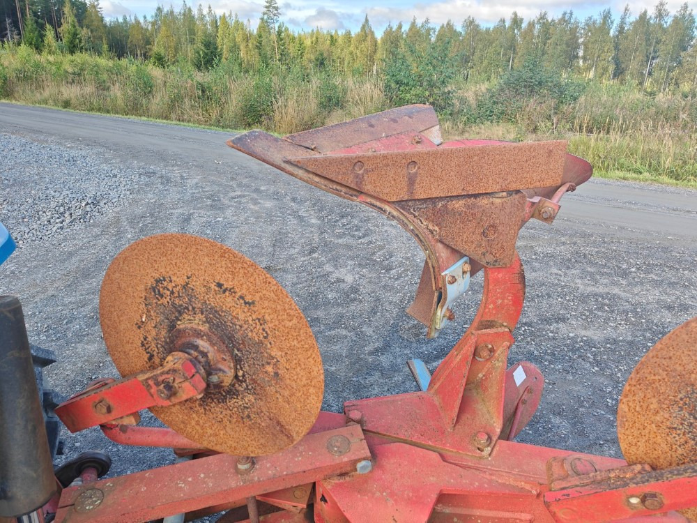 Leasing Agrolux RSD397FK kääntöaura 3-siipinen kuorimet ja kiekkoleikkurit, katso video! Agrolux RSD397FK kääntöaura 3-siipinen kuorimet ja kiekkoleikkurit, katso video!: obrázok 6