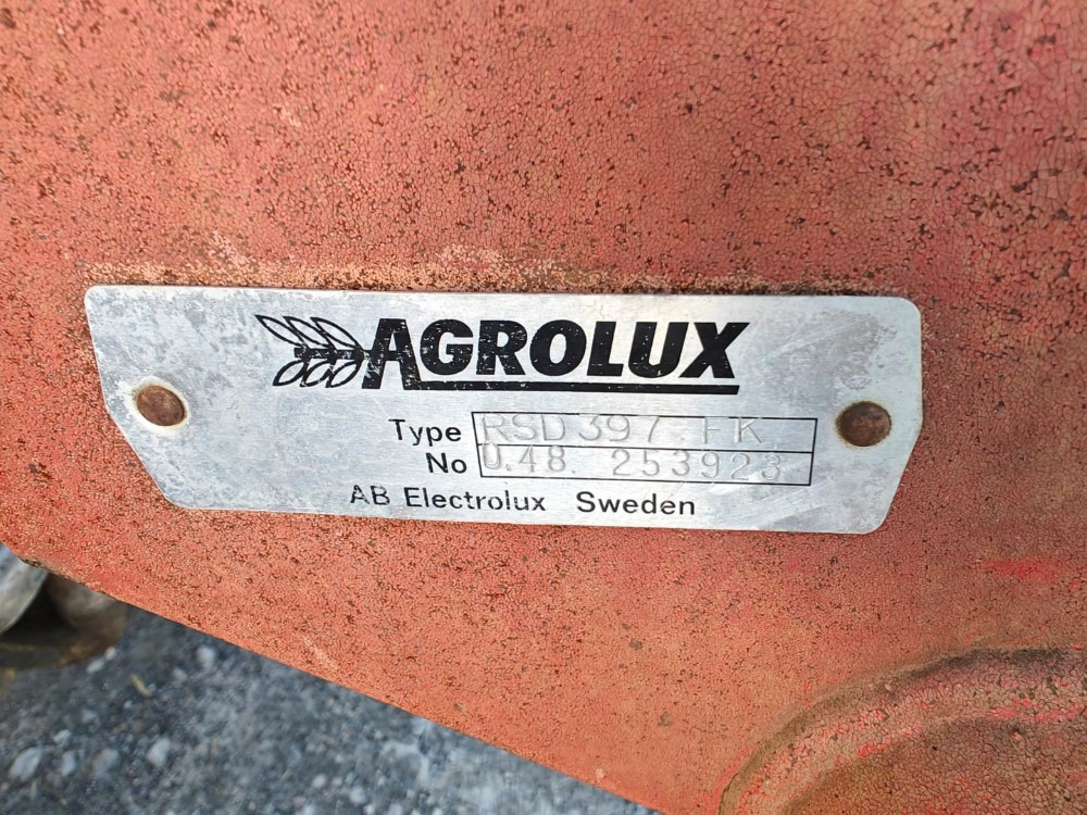 Leasing Agrolux RSD397FK kääntöaura 3-siipinen kuorimet ja kiekkoleikkurit, katso video! Agrolux RSD397FK kääntöaura 3-siipinen kuorimet ja kiekkoleikkurit, katso video!: obrázok 17
